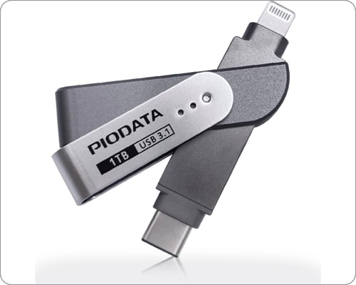 iPhone flash drives buying guide Top picks for 2025 PioData iXflash iPhone flash drive